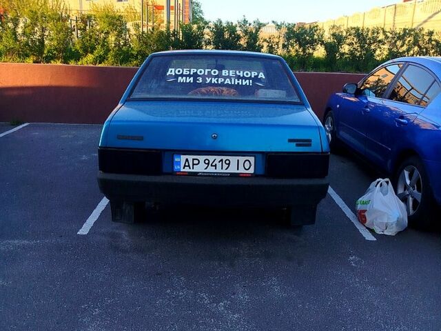 Синий ВАЗ 21099, объемом двигателя 1.5 л и пробегом 200 тыс. км за 1500 $, фото 2 на Automoto.ua
