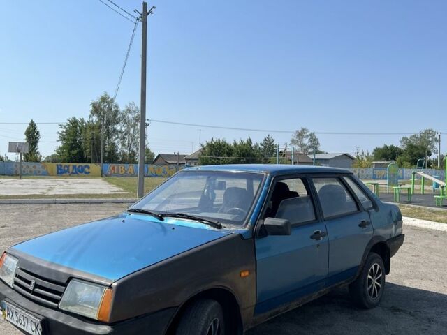 Синий ВАЗ 21099, объемом двигателя 1.5 л и пробегом 90 тыс. км за 25000 $, фото 1 на Automoto.ua