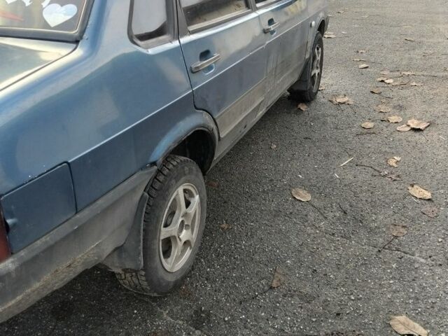 Синий ВАЗ 21099, объемом двигателя 0 л и пробегом 230 тыс. км за 710 $, фото 1 на Automoto.ua