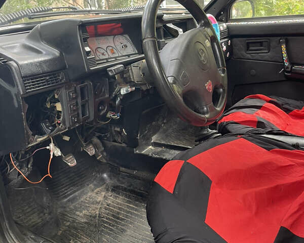 Синий ВАЗ 21099, объемом двигателя 1.5 л и пробегом 62 тыс. км за 357 $, фото 2 на Automoto.ua