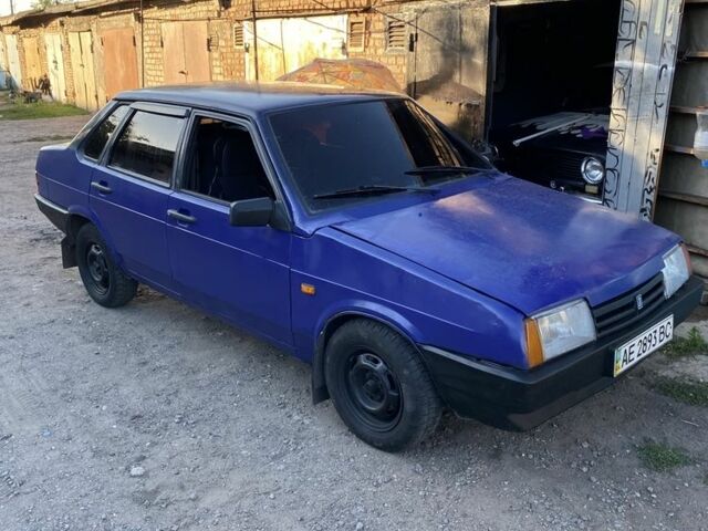 Синий ВАЗ 21099, объемом двигателя 1.5 л и пробегом 130 тыс. км за 864 $, фото 7 на Automoto.ua