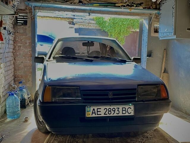 Синий ВАЗ 21099, объемом двигателя 1.5 л и пробегом 130 тыс. км за 864 $, фото 2 на Automoto.ua