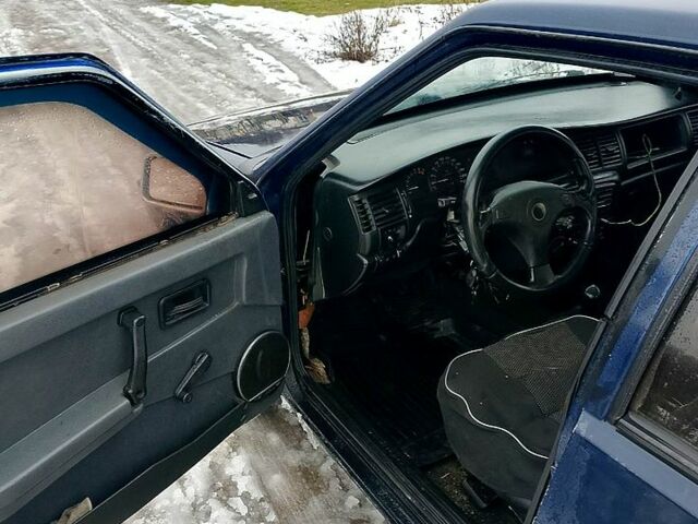 Синій ВАЗ 21099, об'ємом двигуна 1.5 л та пробігом 0 тис. км за 850 $, фото 3 на Automoto.ua