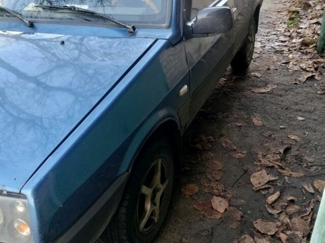 Синий ВАЗ 21099, объемом двигателя 0 л и пробегом 230 тыс. км за 710 $, фото 3 на Automoto.ua