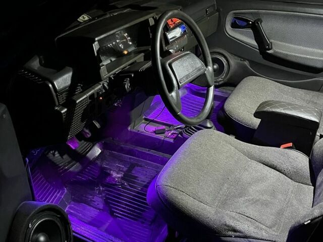 Синій ВАЗ 21099, об'ємом двигуна 1.5 л та пробігом 258 тис. км за 1400 $, фото 7 на Automoto.ua
