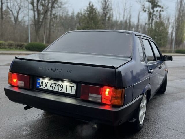 Синій ВАЗ 21099, об'ємом двигуна 1.5 л та пробігом 258 тис. км за 1400 $, фото 4 на Automoto.ua