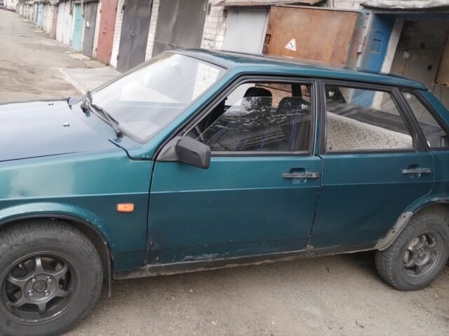 Синій ВАЗ 21099, об'ємом двигуна 1.3 л та пробігом 96 тис. км за 1078 $, фото 1 на Automoto.ua