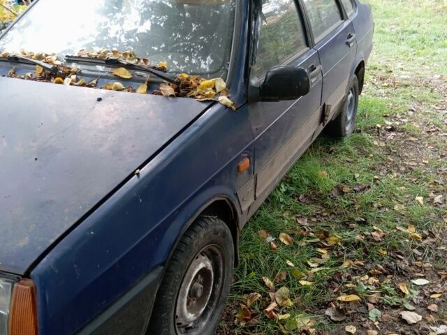 ВАЗ 21099 1998 в Краматорске на Automoto.ua Синий ВАЗ 21099, объемом двигателя 0 л и пробегом 100 тыс. км за 549 $, фото 3 на Automoto.ua