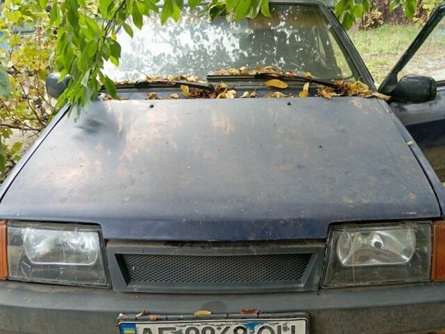 ВАЗ 21099 1998 в Краматорске на Automoto.ua Синий ВАЗ 21099, объемом двигателя 0 л и пробегом 100 тыс. км за 549 $, фото 4 на Automoto.ua