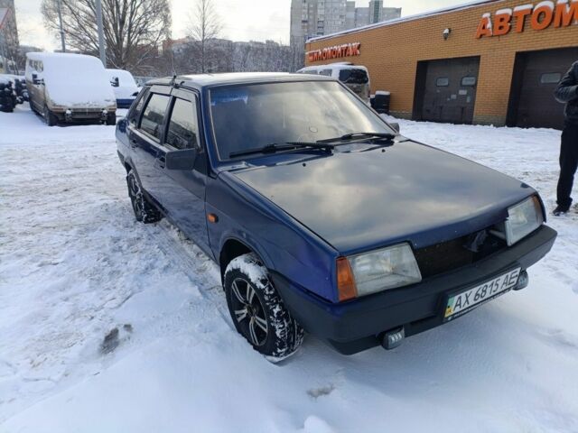 Синій ВАЗ 21099, об'ємом двигуна 1.5 л та пробігом 200 тис. км за 1183 $, фото 2 на Automoto.ua