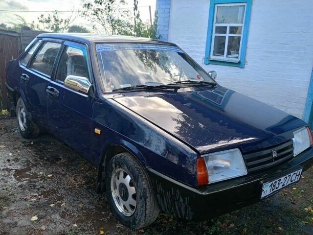 Синий ВАЗ 21099, объемом двигателя 1.5 л и пробегом 1 тыс. км за 481 $, фото 2 на Automoto.ua