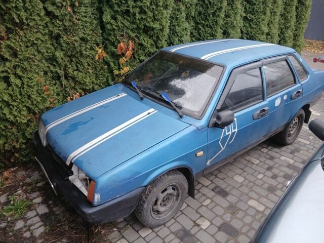 Синій ВАЗ 21099, об'ємом двигуна 0 л та пробігом 145 тис. км за 300 $, фото 3 на Automoto.ua
