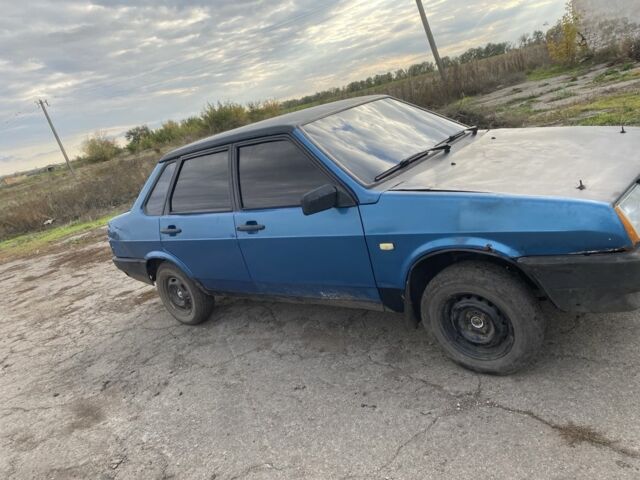 Синий ВАЗ 21099, объемом двигателя 1.5 л и пробегом 3 тыс. км за 800 $, фото 2 на Automoto.ua