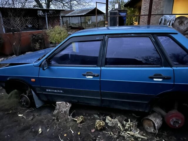 Синій ВАЗ 21099, об'ємом двигуна 0 л та пробігом 200 тис. км за 850 $, фото 3 на Automoto.ua