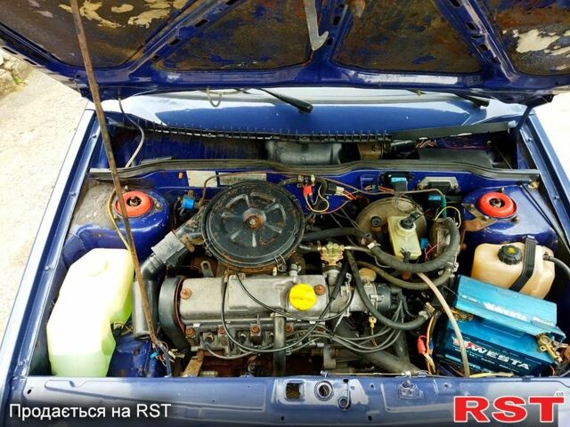 Синій ВАЗ 21099, об'ємом двигуна 1.5 л та пробігом 183 тис. км за 1250 $, фото 4 на Automoto.ua