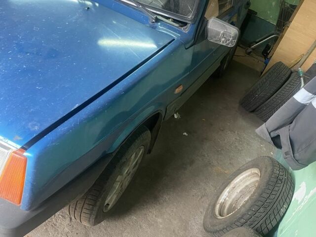 Синий ВАЗ 21099, объемом двигателя 1.5 л и пробегом 180 тыс. км за 476 $, фото 2 на Automoto.ua
