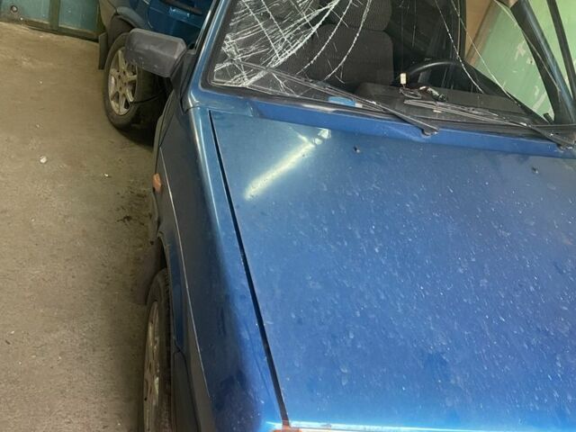 Синий ВАЗ 21099, объемом двигателя 1.5 л и пробегом 180 тыс. км за 476 $, фото 3 на Automoto.ua