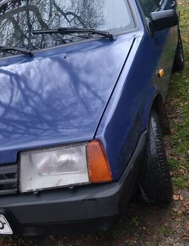 Синий ВАЗ 21099, объемом двигателя 1.5 л и пробегом 90 тыс. км за 950 $, фото 2 на Automoto.ua