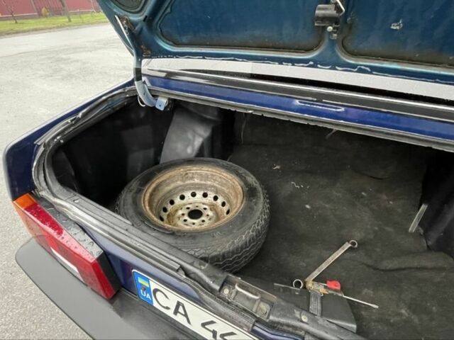 Синий ВАЗ 21099, объемом двигателя 1.5 л и пробегом 280 тыс. км за 1300 $, фото 4 на Automoto.ua