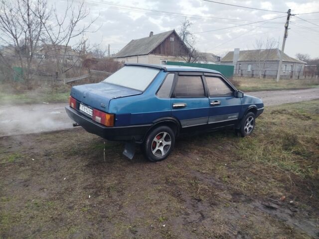 Синий ВАЗ 21099, объемом двигателя 1 л и пробегом 1 тыс. км за 851 $, фото 2 на Automoto.ua
