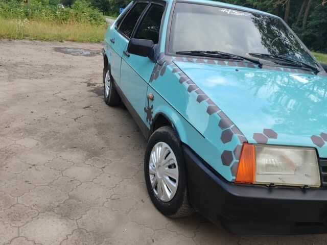 Синий ВАЗ 21099, объемом двигателя 1.5 л и пробегом 288 тыс. км за 1000 $, фото 14 на Automoto.ua