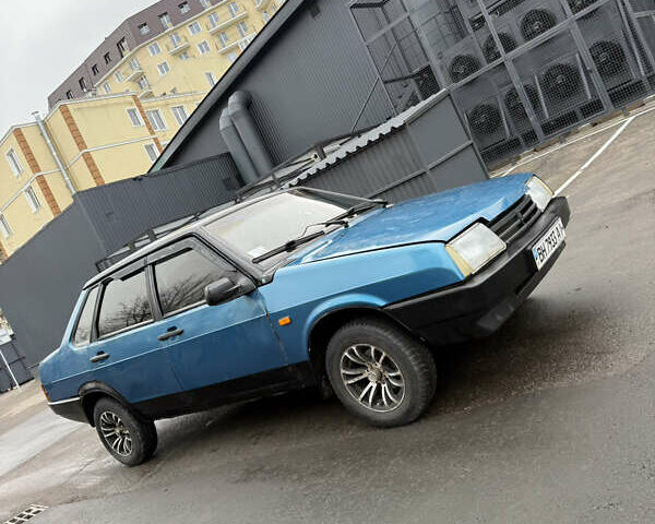Синий ВАЗ 21099, объемом двигателя 1.5 л и пробегом 200 тыс. км за 1199 $, фото 4 на Automoto.ua