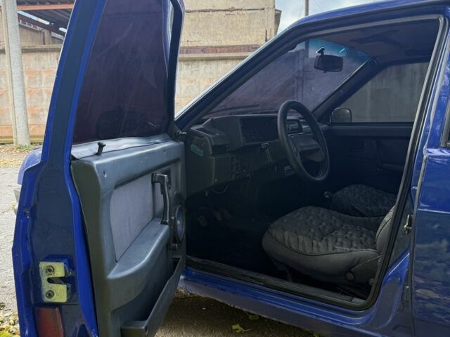 Синий ВАЗ 21099, объемом двигателя 1.5 л и пробегом 777 тыс. км за 1200 $, фото 8 на Automoto.ua