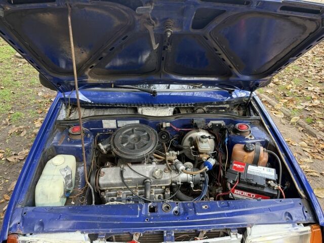 Синий ВАЗ 21099, объемом двигателя 1.5 л и пробегом 777 тыс. км за 1200 $, фото 12 на Automoto.ua