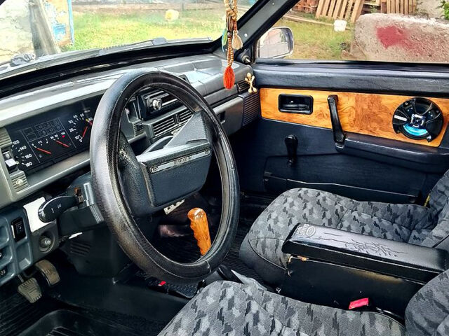 Синій ВАЗ 21099, об'ємом двигуна 1.5 л та пробігом 200 тис. км за 950 $, фото 4 на Automoto.ua