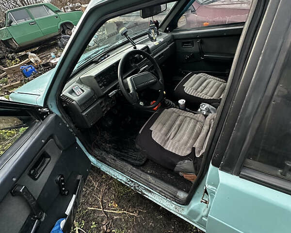 Синий ВАЗ 21099, объемом двигателя 1.5 л и пробегом 300 тыс. км за 1000 $, фото 9 на Automoto.ua