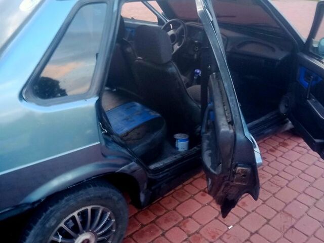 Синий ВАЗ 21099, объемом двигателя 1.5 л и пробегом 150 тыс. км за 1200 $, фото 3 на Automoto.ua