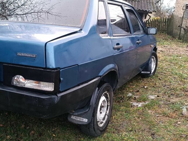 Синий ВАЗ 21099, объемом двигателя 1.5 л и пробегом 300 тыс. км за 420 $, фото 3 на Automoto.ua