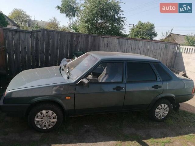 Синий ВАЗ 21099, объемом двигателя 1.5 л и пробегом 220 тыс. км за 2300 $, фото 4 на Automoto.ua