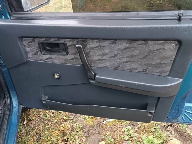 Синий ВАЗ 21099, объемом двигателя 1.5 л и пробегом 300 тыс. км за 420 $, фото 15 на Automoto.ua