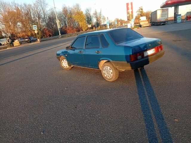 Синий ВАЗ 21099, объемом двигателя 1.5 л и пробегом 65 тыс. км за 950 $, фото 3 на Automoto.ua