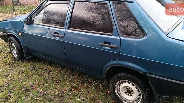Синий ВАЗ 21099, объемом двигателя 1.5 л и пробегом 300 тыс. км за 398 $, фото 6 на Automoto.ua