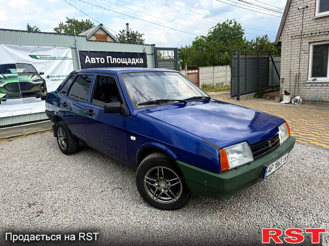 Синий ВАЗ 21099, объемом двигателя 1.5 л и пробегом 200 тыс. км за 1800 $, фото 12 на Automoto.ua