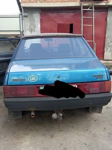 Синий ВАЗ 21099, объемом двигателя 1.5 л и пробегом 277 тыс. км за 1900 $, фото 6 на Automoto.ua