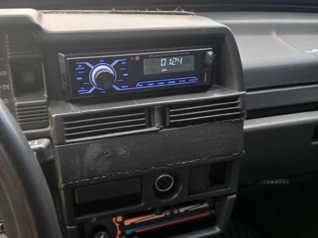 Синий ВАЗ 21099, объемом двигателя 1.5 л и пробегом 100 тыс. км за 2000 $, фото 13 на Automoto.ua