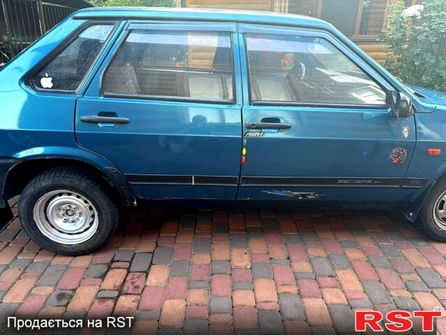 Синий ВАЗ 21099, объемом двигателя 1.5 л и пробегом 100 тыс. км за 1250 $, фото 3 на Automoto.ua