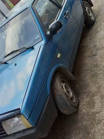 Синий ВАЗ 21099, объемом двигателя 1.5 л и пробегом 277 тыс. км за 1900 $, фото 4 на Automoto.ua