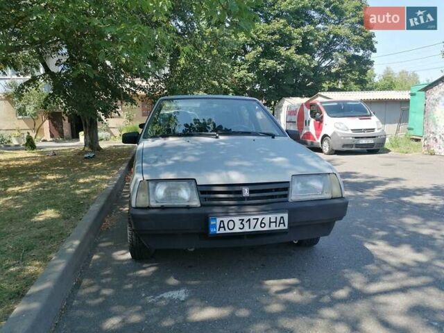 Синий ВАЗ 21099, объемом двигателя 1.5 л и пробегом 200 тыс. км за 999 $, фото 4 на Automoto.ua
