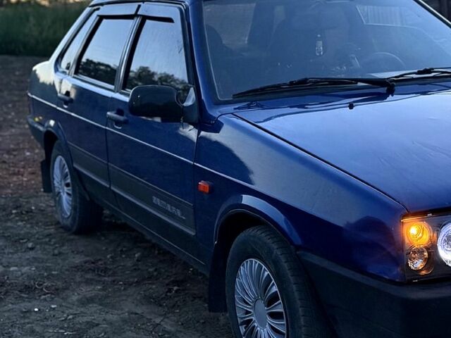 Синій ВАЗ 21099, об'ємом двигуна 1.5 л та пробігом 283 тис. км за 1850 $, фото 2 на Automoto.ua