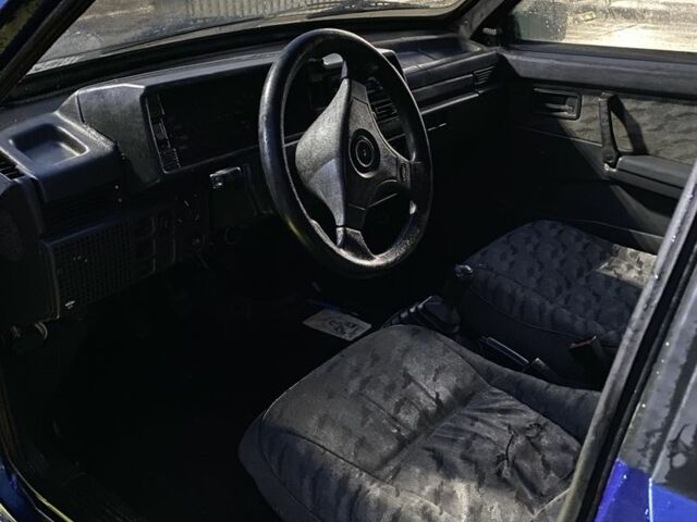 Синий ВАЗ 21099, объемом двигателя 1.5 л и пробегом 333 тыс. км за 784 $, фото 5 на Automoto.ua