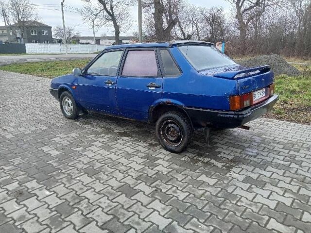 Синий ВАЗ 21099, объемом двигателя 1.5 л и пробегом 10 тыс. км за 600 $, фото 5 на Automoto.ua