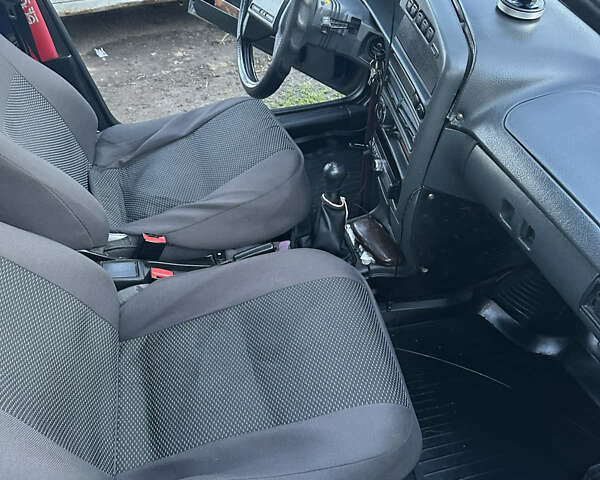 Синий ВАЗ 21099, объемом двигателя 1.5 л и пробегом 200 тыс. км за 1500 $, фото 4 на Automoto.ua