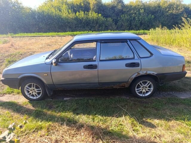 Синій ВАЗ 21099, об'ємом двигуна 1.5 л та пробігом 220 тис. км за 760 $, фото 1 на Automoto.ua