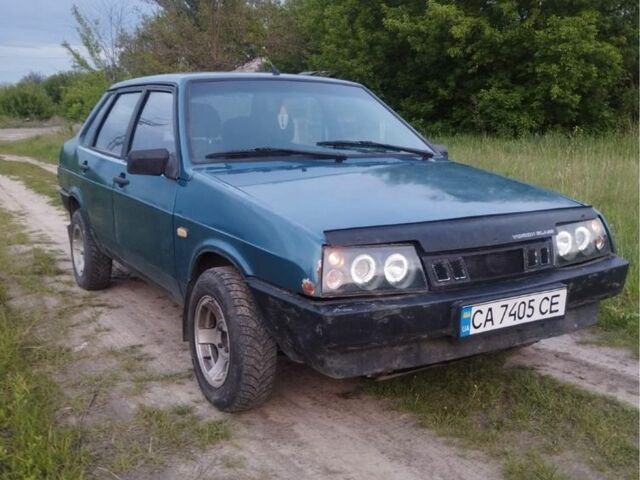 Синий ВАЗ 21099, объемом двигателя 1.5 л и пробегом 60 тыс. км за 1150 $, фото 1 на Automoto.ua
