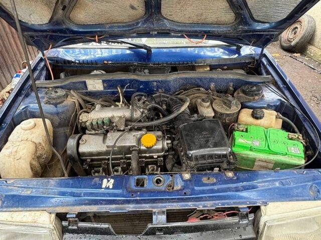 Синий ВАЗ 21099, объемом двигателя 1.6 л и пробегом 3 тыс. км за 1500 $, фото 3 на Automoto.ua