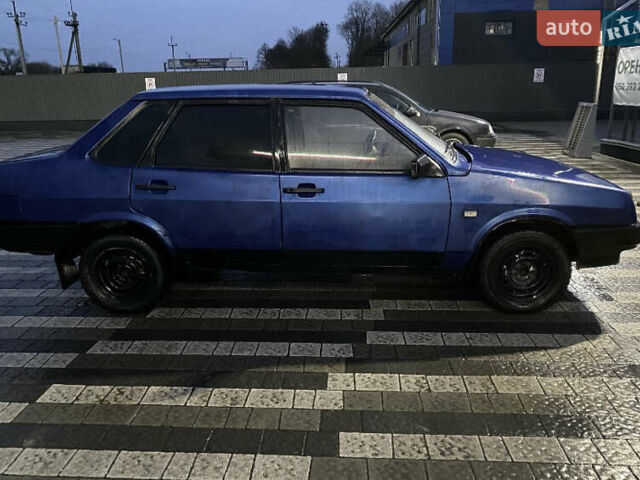 Синій ВАЗ 21099, об'ємом двигуна 0 л та пробігом 333 тис. км за 700 $, фото 2 на Automoto.ua